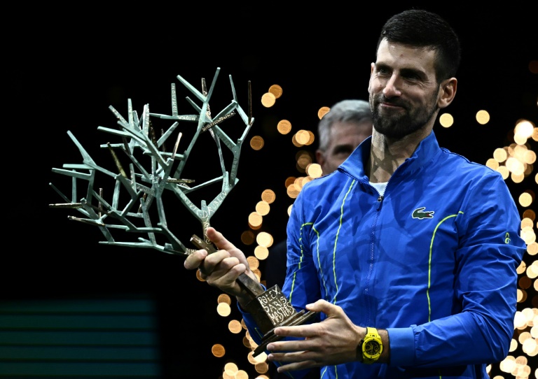  Djokovic sinks Dimitrov for seventh Paris Masters title