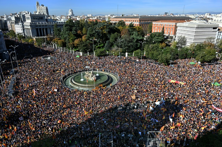  Thousands protest Spain’s proposed seperatist amnesty law