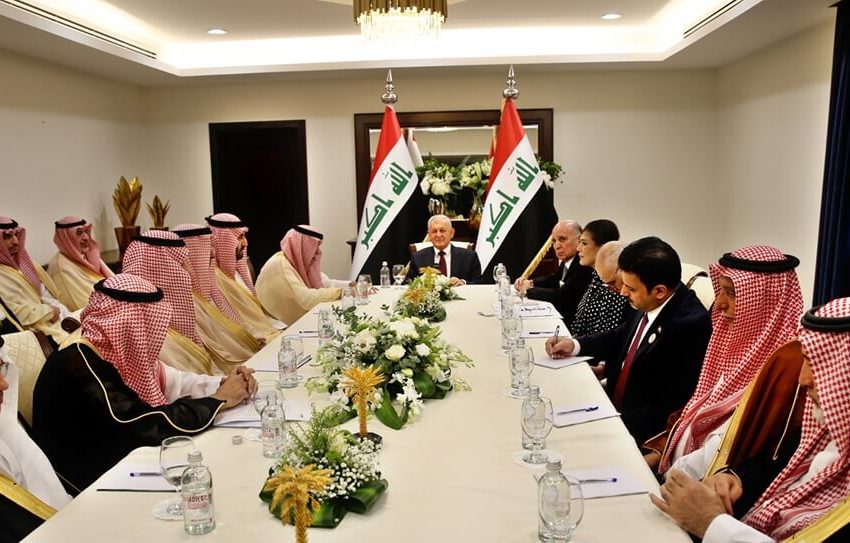  Iraqi President meets with Saudi Commerce Minister, businessmen
