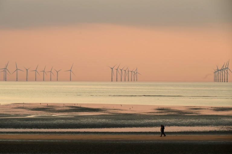 Das Vereinigte Königreich gibt Investitionen von emiratischen und deutschen Unternehmen im Wert von 11 Milliarden Pfund in Windenergie bekannt