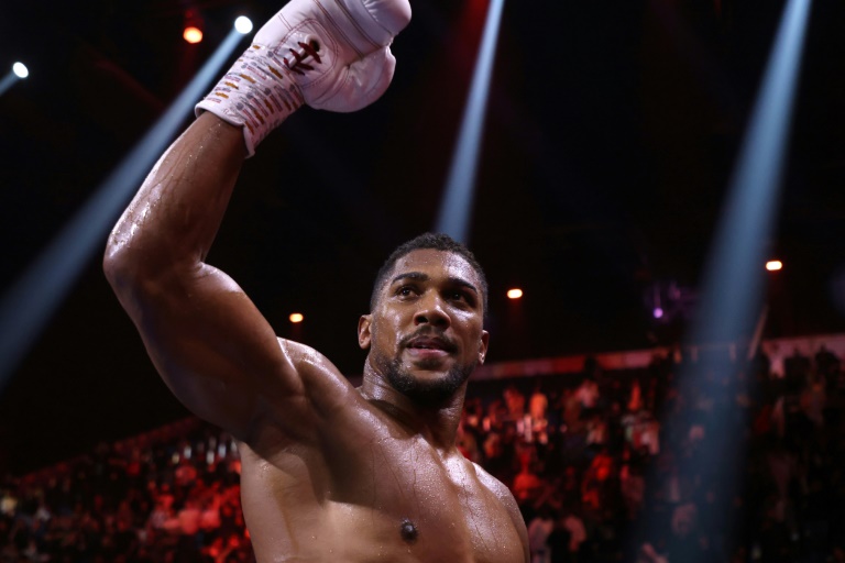  Joshua to face Ngannou in Saudi on March 8