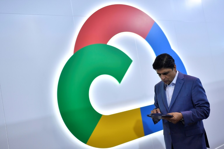  Google eliminates hundreds of jobs in ad team tweak