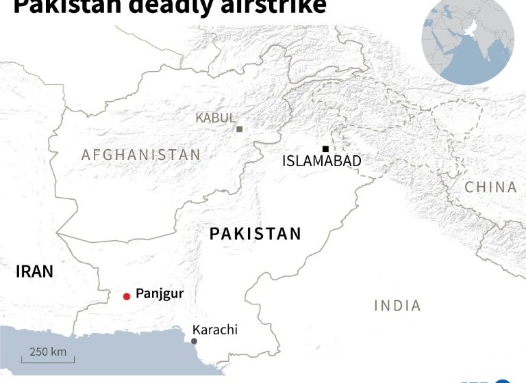  Pakistan says Iran launched deadly air strike on its territory