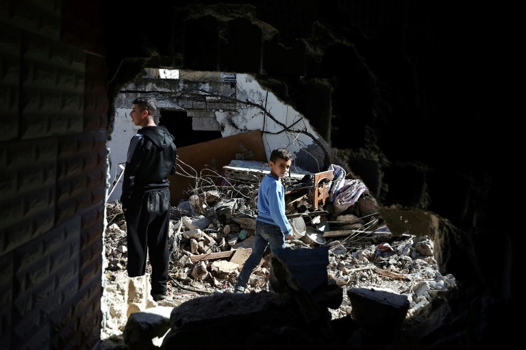  Israeli troops kill Palestinian in West Bank raid