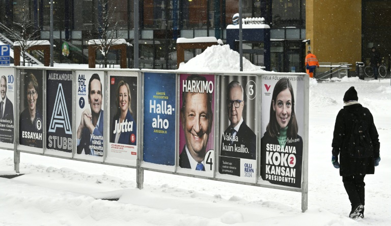  Finland elects president amid tensions with Russia