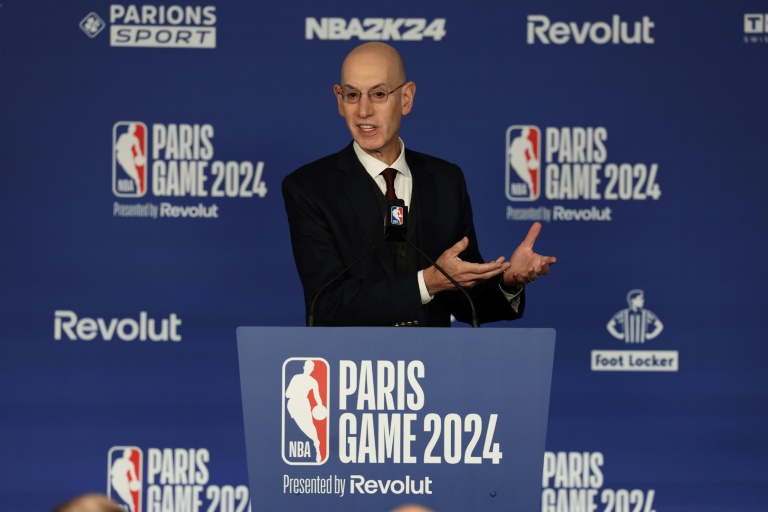  Silver finalizing contract extension as NBA boss