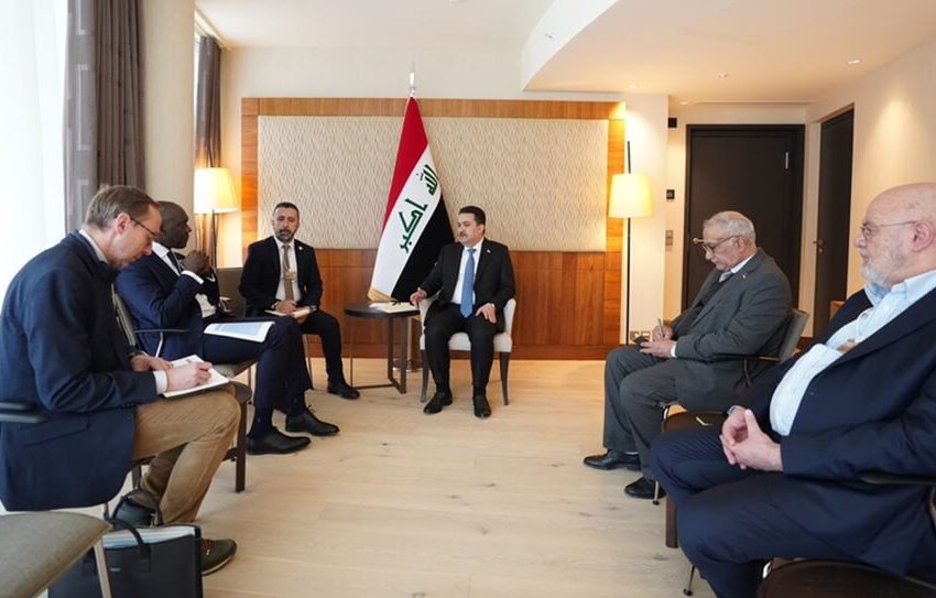  Iraqi PM discusses financial cooperation with IFC