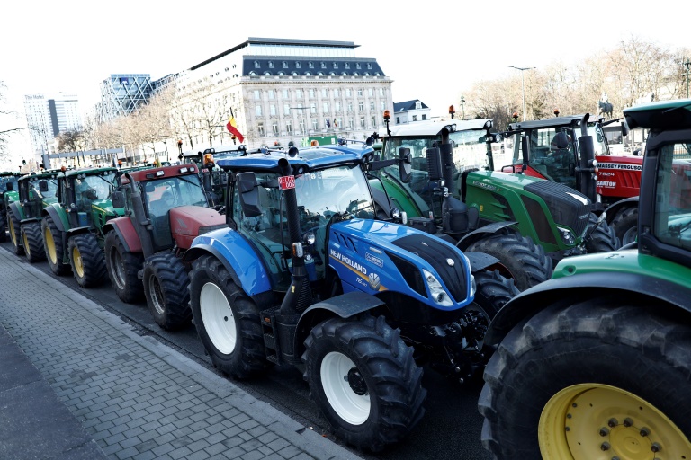  Farmers take protest to EU leaders