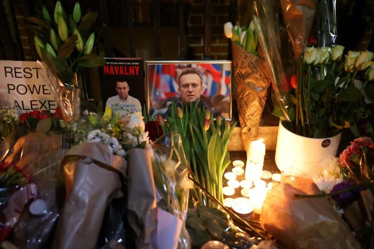  UK sanctions six officials at Russian prison where Navalny died