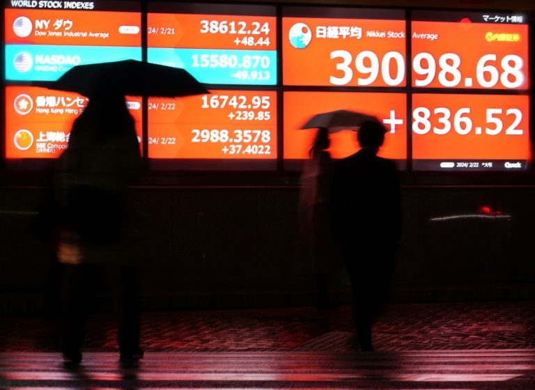  Asian markets advance after record rallies