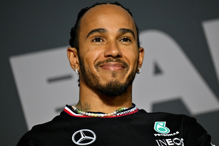  Hamilton ready for ’emotional’ farewell season with Mercedes