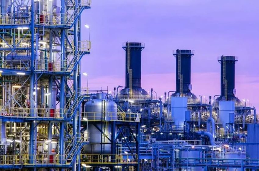  Iraq moves to increase its petrochemical projects