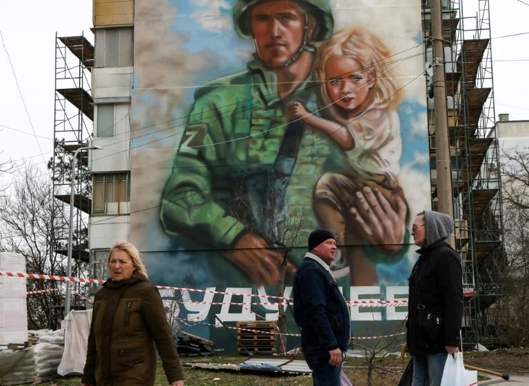  Ukraine reports three deaths after fresh Russian attacks