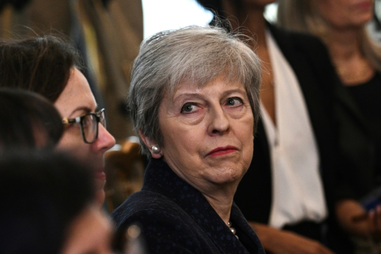  No May election: ex-UK PM joins Tory MPs quitting before vote