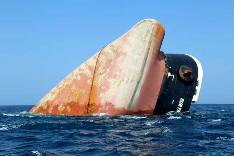  Expert says ‘no immediate danger’ from sunken ship off Yemen