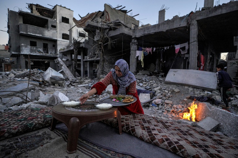  Gazans break fast without ‘joy of Ramadan’ as Israel-Hamas war grinds on