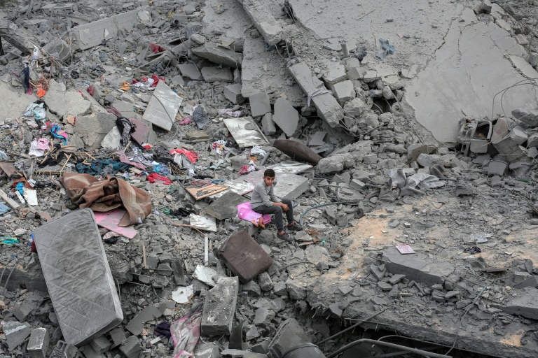  UN agency says Israel struck Gaza warehouse amid race for aid
