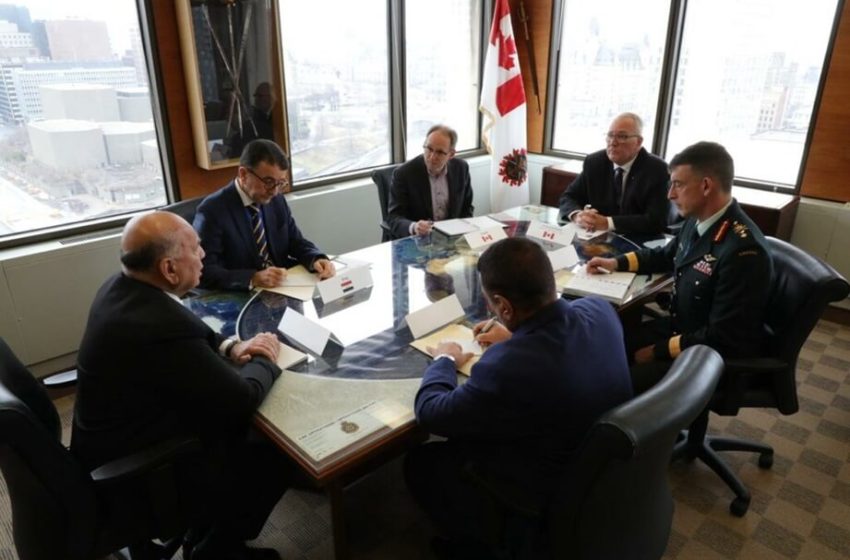  Iraqi FM discusses bilateral ties in Canada