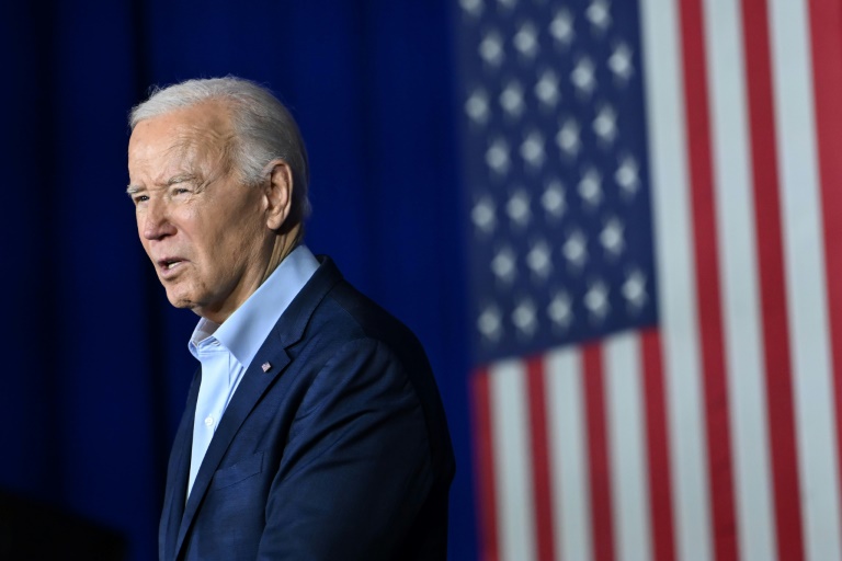  Biden pushes to triple tariffs on Chinese steel, aluminum