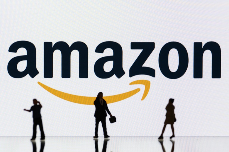  Amazon triples quarterly profit as cloud and ads grow
