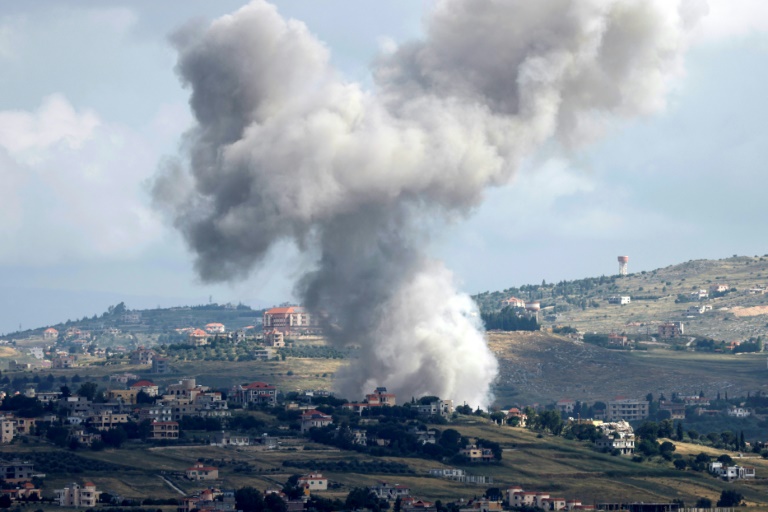  Israeli strike kills 3 in Lebanon